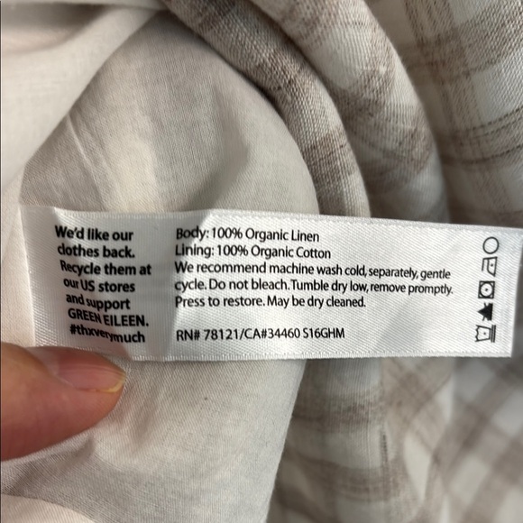 Eileen Fisher Tan and White Sheath Dress Sleeveless Scoop Neck - Picture 3 of 3